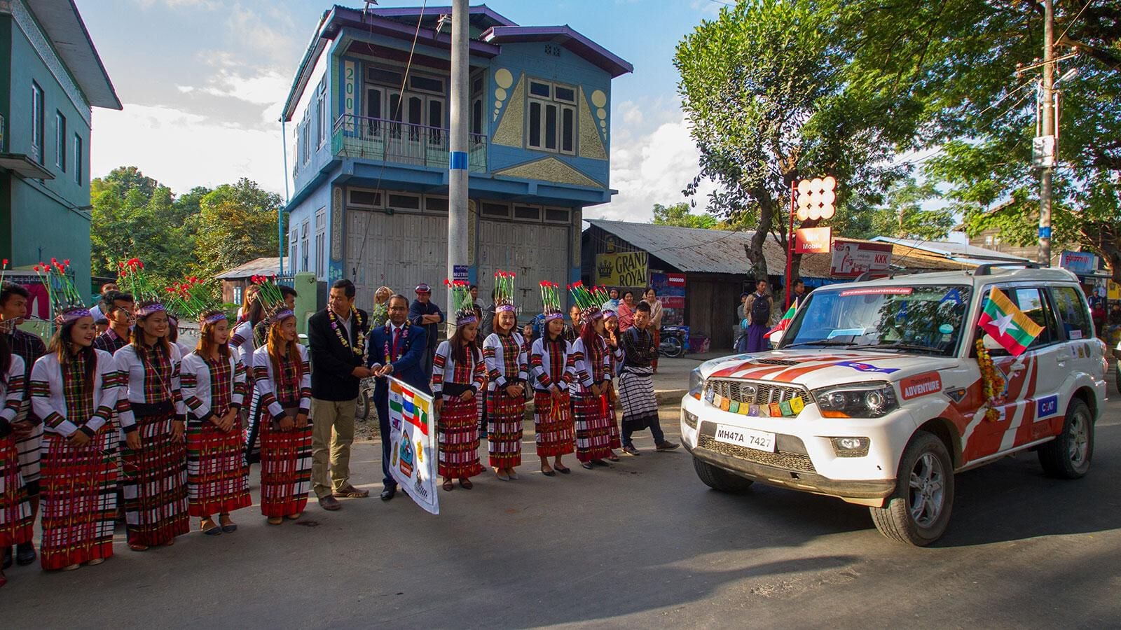 Overlanders - A journey across cultures