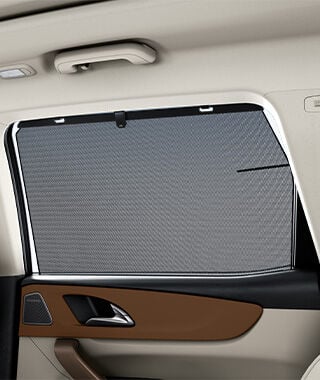 Retractable Rear SunBlind