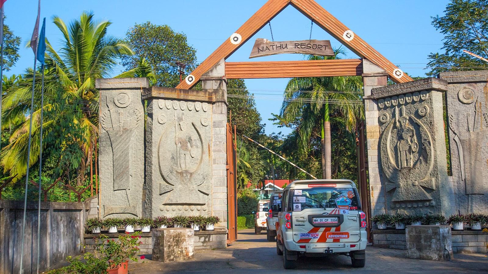 Overlanders - A journey across cultures