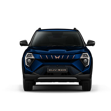 Mahindra XUV 3XO EV bold front grille
