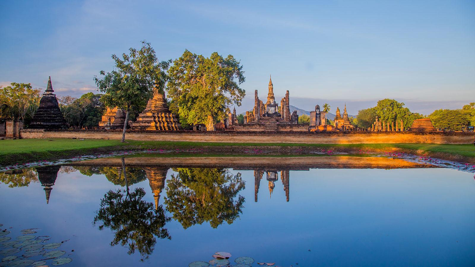 Overlanders - A journey across cultures